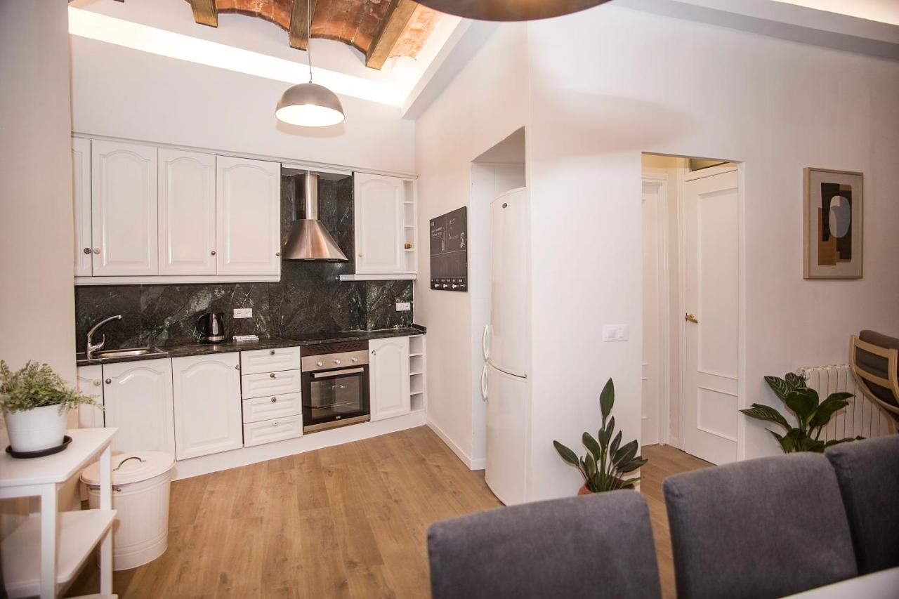 Mai & Maud Ronda Apartment Барселона Екстер'єр фото