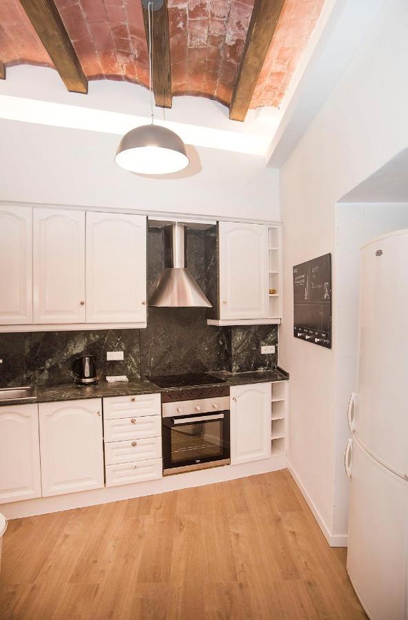 Mai & Maud Ronda Apartment Барселона Екстер'єр фото